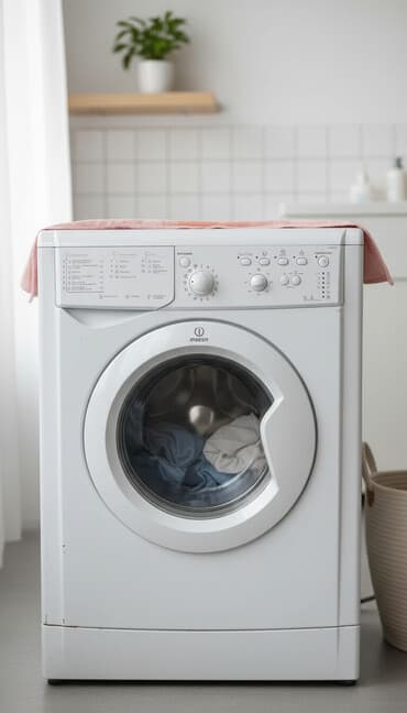 paltaryuyan aliram: Paltaryuyan maşın Indesit, 5 kq, Avtomat, Qurutmasız, Ünvandan götürmə — 1