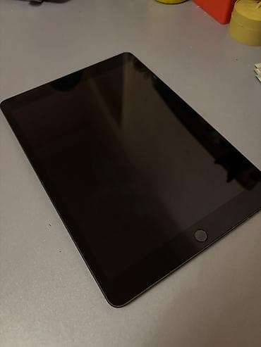 ipad 64 gb: İdeal vəziyyətdədir.Heç bir cızığı sınığı yoxdur.Ustada olmayıb — 2