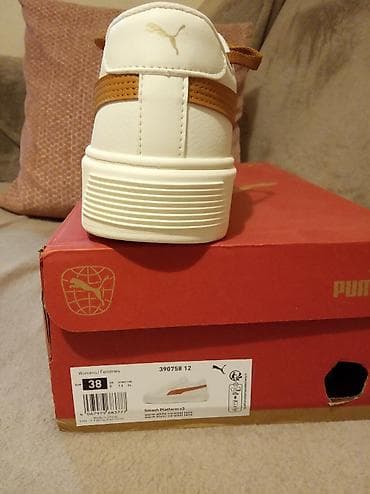 b ortuk var: PUMA Smash Platform v3 qadın idman ayaqqabısı - Rəng: warm — 2