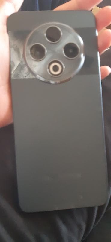 ayfon 6 s: Tecno spark 30 heç bir problemi yoxdur usta üzü görmeyib. - Korpus — 1