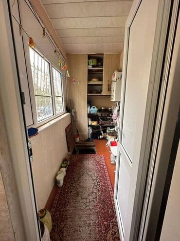 9 ci mikrorayon satilan evler: Bakı, 3 otaqlı, Köhnə tikili, 80 kv. m — 17