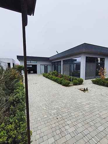 bag: 300 kv. m, 6 otaqlı, Hovuzlu, Kombi, Qaz, İşıq — 1