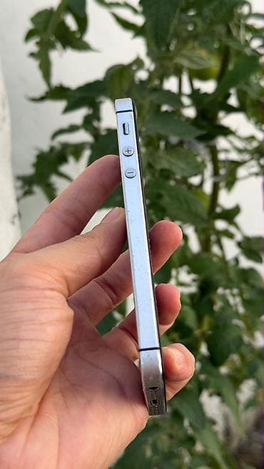 hdmi kabel iphone: IPhone 5s, Gümüşü, Qırıq — 8
