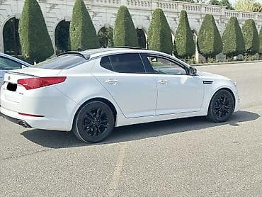 daewoo gentra lizing: Kia Optima: 2.4 l | 2012 il Sedan — 4