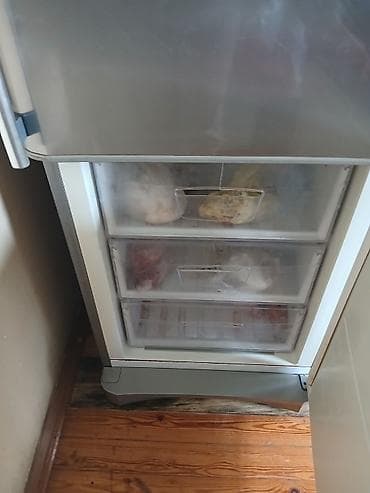 Mikrodalğalı sobalar: 2 qapılı Indesit Soyuducu Satılır, rəng - Gümüşü — 3