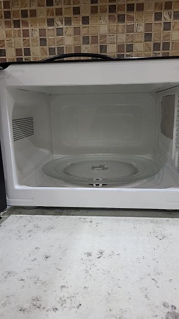 mikrodalğali soba: Mikrodalğalı soba Mikrodalğalar ilə, rəng - Qara, Yeni — 3