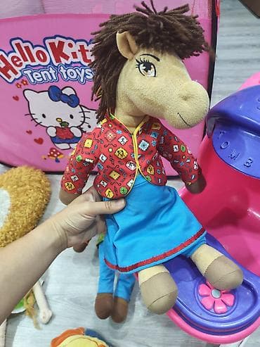 автомобильный набор: Uşaq üçün oyun seti Komplektə daxildir: - Hello Kitty Temalı çadır — 8