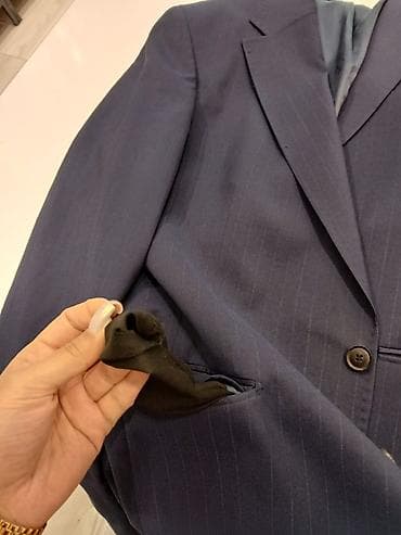 Kişi üçün klassik kostyum şalvar dəstinin üst geyimi – tünd mavi