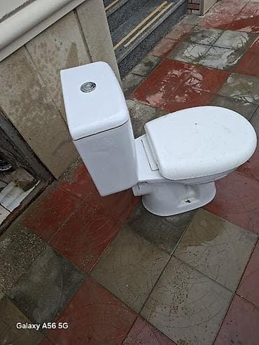 Unitaz – komplekt - Korpus: keramik, klassik ağ rəng - Quruluş