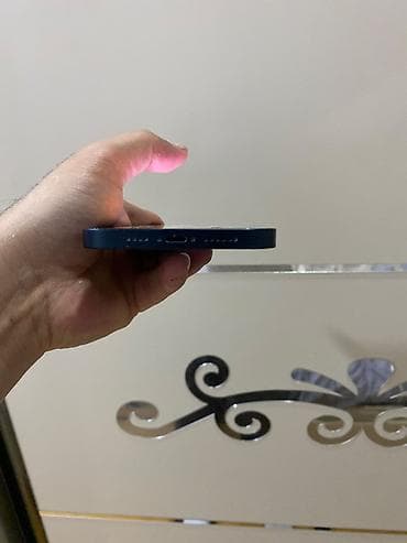apple m1: IPhone 14, Qara — 7