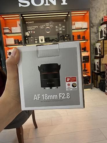Samyang AF 18mm F2.8 FE geniş bucaqlı obyektiv - Fokus məsafəsi: 18 — 1