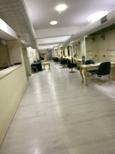 аренда салона красоты: YARIZİRZEMİ 200 kv 3 otaqlı GÖZELLİK Salonu icareye verilir.Bakı — 2