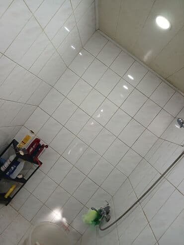 боз уй сатылат: 2 mərtəbəli həyət evi + 1 mertebe ev ikisi bir yerde 130000 manat real — 6