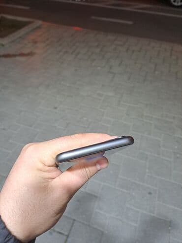 Kompüter, noutbuk və planşetlər: IPhone 11, 64 GB, Qara — 5