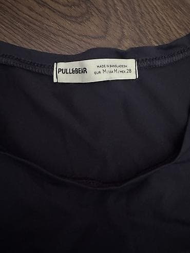 pull bear az: Pull&Bear qadın t‑şörtü - Rəng: tünd mavi - Model: qısaqollu — 2