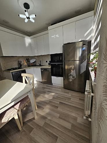 Квартиры: 3 комнаты, Новостройка, 75 м² — 9