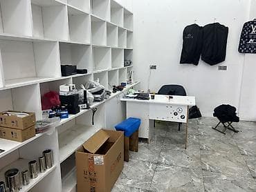 Полочные витрины: Ağ rəngli modul rəf və vitrin sistemi - Material: laminat/LDSP ağ — 3