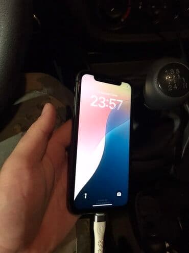 Çəngəllər: IPhone 11, Qara, Face ID — 3