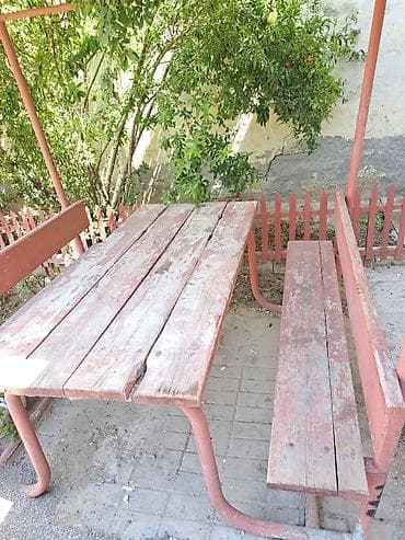piknik masası: Metall karkaslı, taxta oturacaqlı və masalı bağ köşkü (üstü örtüklü — 2