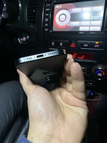 Автоэлектроника: IPhone 15 Pro, 128 ГБ, Черный — 2