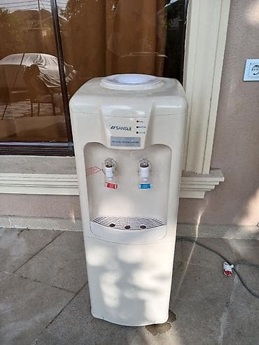 istilik: Dispenser Döşəməüstü, Su isitmə ilə, İşlənmiş — 1
