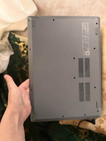 intel core: Lenovo noutbuk Təptəzə alinib 1 ildir işlədilir. Real alicilar narahat — 1