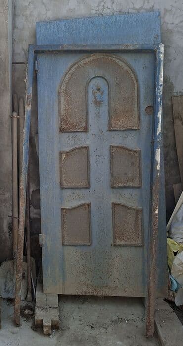 işlənmiş dəmir qapi: Для квартиры Б/у Входная дверь 90х180 см С рамой, Без гарантии, Самовывоз — 1