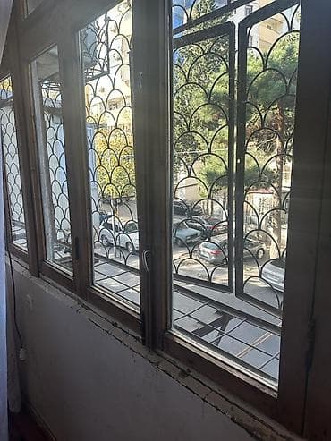 balaxanida ev satilir: Ayna Sultanovda 3 otaqlı bina evi 2 çi mertebe 600 m yalnız ailəyə — 8