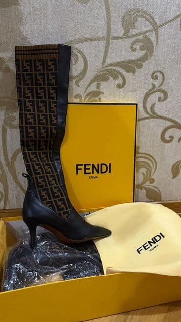 женские кожаные длинные перчатки: Fendi “Roma” qadın çəkməsi Yeni alınıb və istifadə olunmayıb 39 — 3