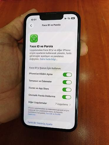 par utusu: IPhone 13 mini, 128 GB, Midnight, Simsiz şarj, Face ID — 1