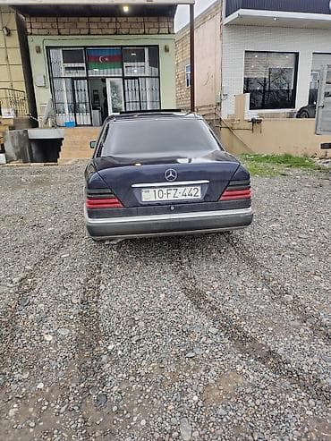 opel astra sükan: Mercedes-Benz W124: 2.2 l | 1995 il Sedan — 3