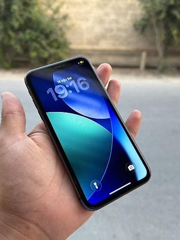 iphone x ile barter: IPhone 11, 64 GB, Qara, Face ID — 3