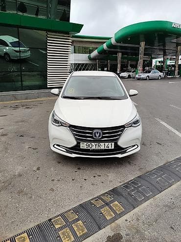 Changan Alsvin sedan - Kuzov: 4 qapılı sedan, ağ rəng - Mühərrik
