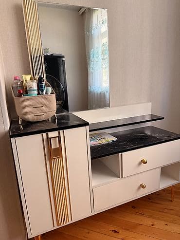 güzgülü kamotlar: *ZB* *Qiymet 120 azn* unvan Razin — 1