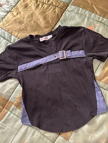Futbolkalar: Qara qısaqollu köynək – M di S ede geder - Rəng: qara, mavi denim — 1
