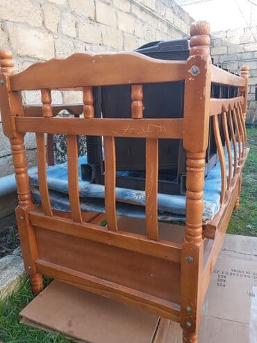 usag besikleri: Oğlan və qız üçün, Dördbucaq, Beşik, Matras ilə, Yellənmə mexanizmsiz — 2