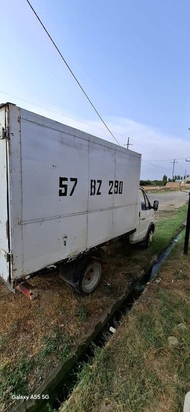 zmz mator: Yük Daşıma Furqonu – ağ rəngli, qapalı “bort”/konteyner tipli kuzov — 3