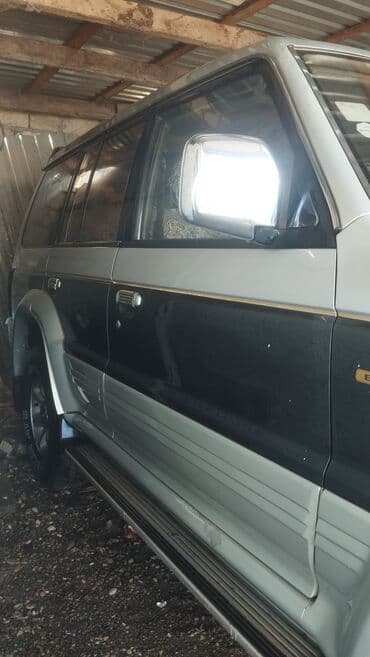 646 mator: Mitsubishi Pajero: 2.8 l | Ofrouder/SUV — 4