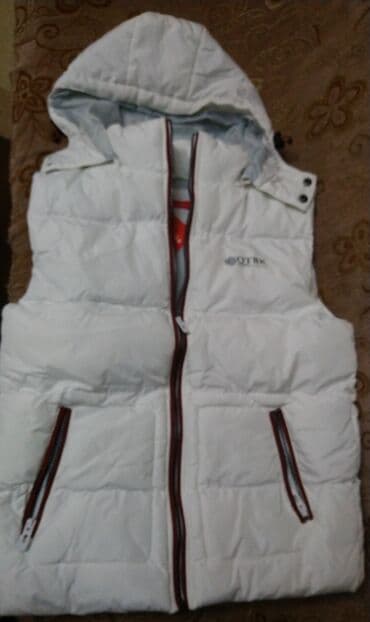 gödəkçələr: Куртка - жилет. Новая. Два цвета белая и синяя. Модная и удобная — 4