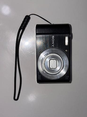 Фотоаппарат, состояние идеальное. цена 250 м — 9