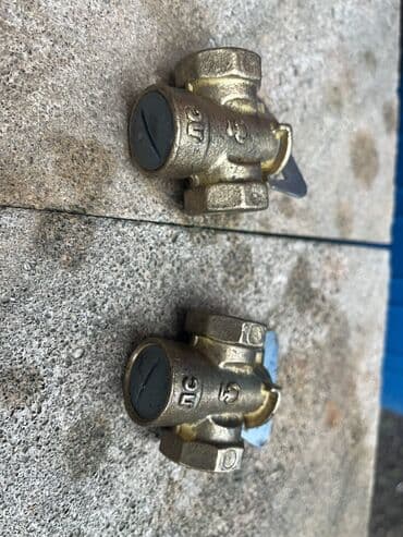 Tavan: Rusun Qaz krantlari optovoy isdeyen olsa yazsin qiymet 4.50 endirim — 2