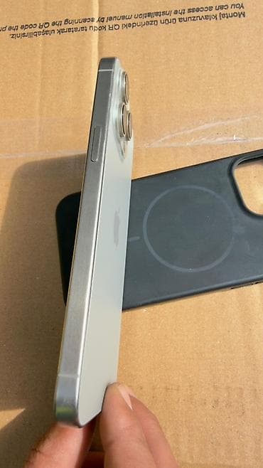ıphone 16 plus: IPhone 15 Pro Max, Natural Titanium, Face ID — 7