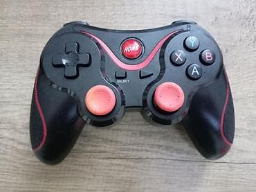 İki ədəd simsiz oyun pultu (gamepad) - Rəng: qara, qırmızı vurğularla — 2