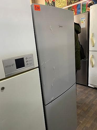 2 qapılı Midea Soyuducu Satılır, rəng - Gümüşü