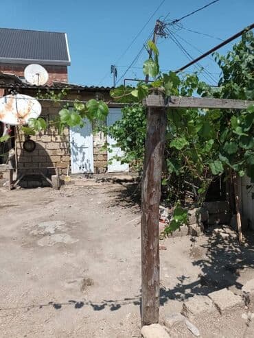 tovuzda ev: 2 otaqlı, 100 kv. m, Orta təmir — 4