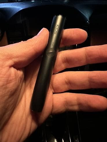 IQOS Holder (tütün isidici üçün qələm) - Brend/model: IQOS (üstündə — 2