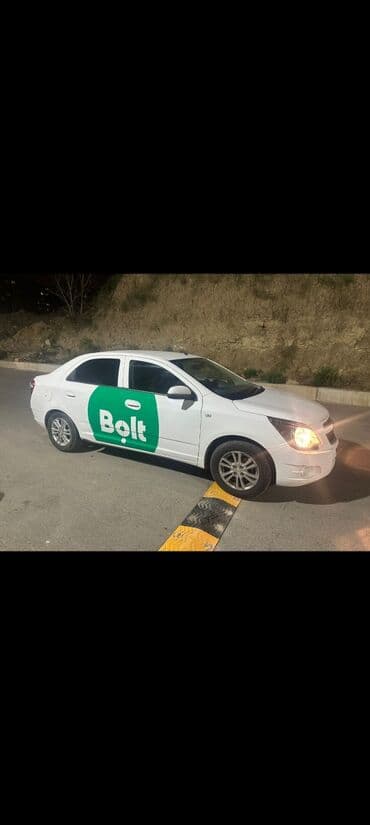 bolt maşınları: Chevrolet Cobalt – Bolt brendi ilə tam bükülü sedan - Marka/model — 2