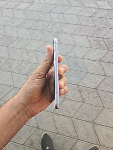iphone iclod: IPhone 11, Deep Purple, Face ID — 2