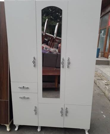 Шкафы: Новый, Распашной, 3 двери Прямой шкаф, Гардеробный шкаф — 3