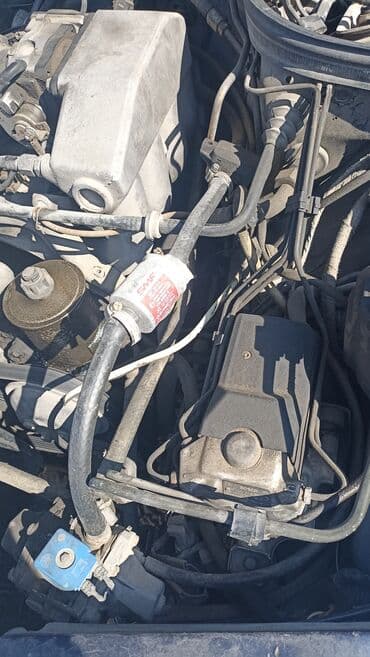 e 124: 111 Mator Qaz quraşdırılıb texpasportda qeyd olunub. Dəri salon — 7